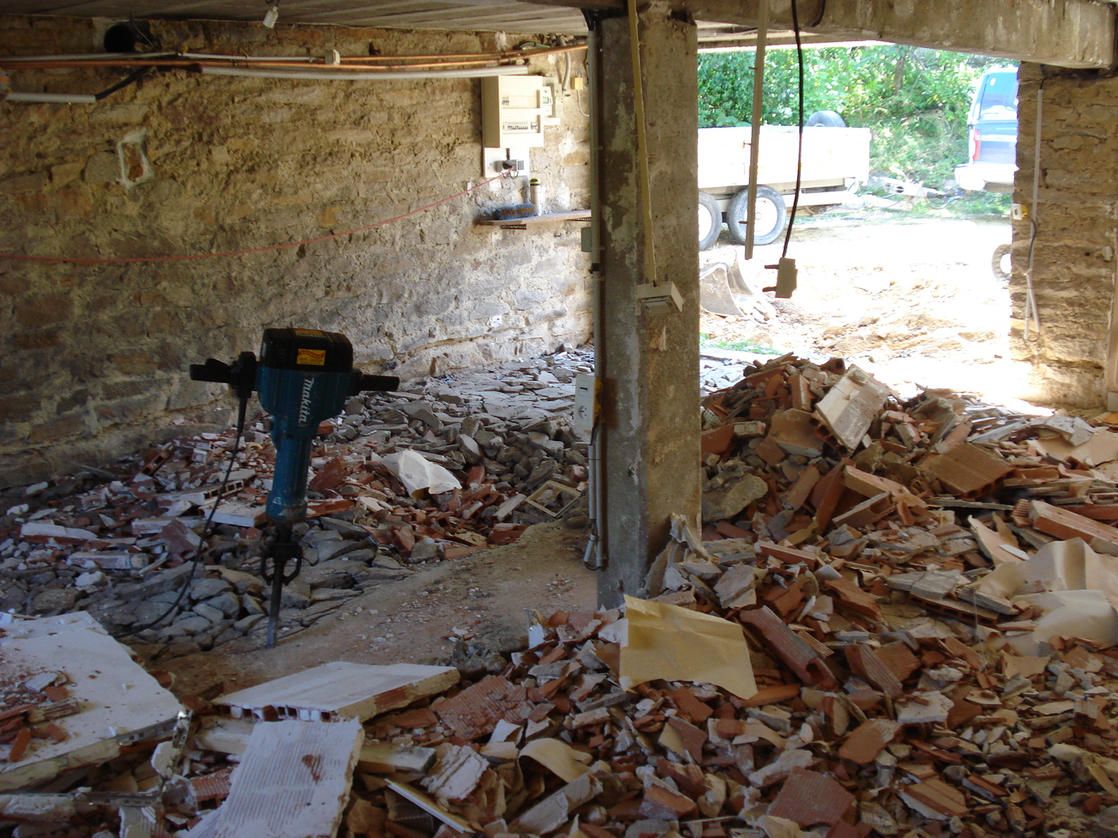 Démolition à Cours-de-Pile